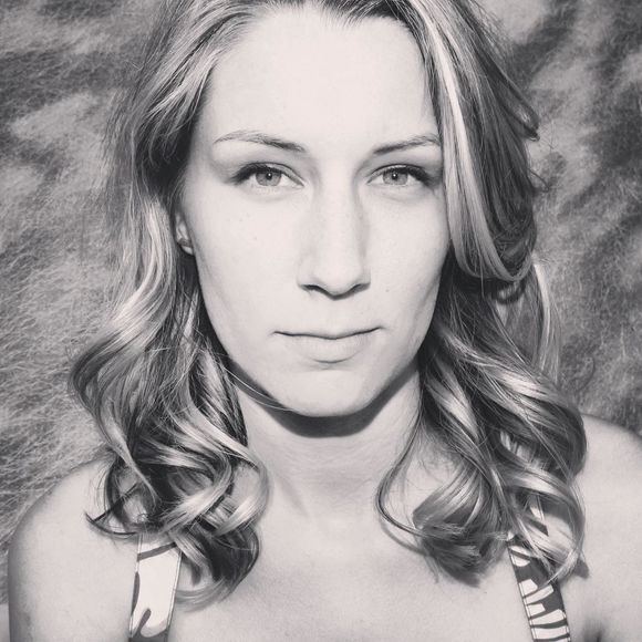 Meet your Posher, Kelcie - Picture 1 of 1